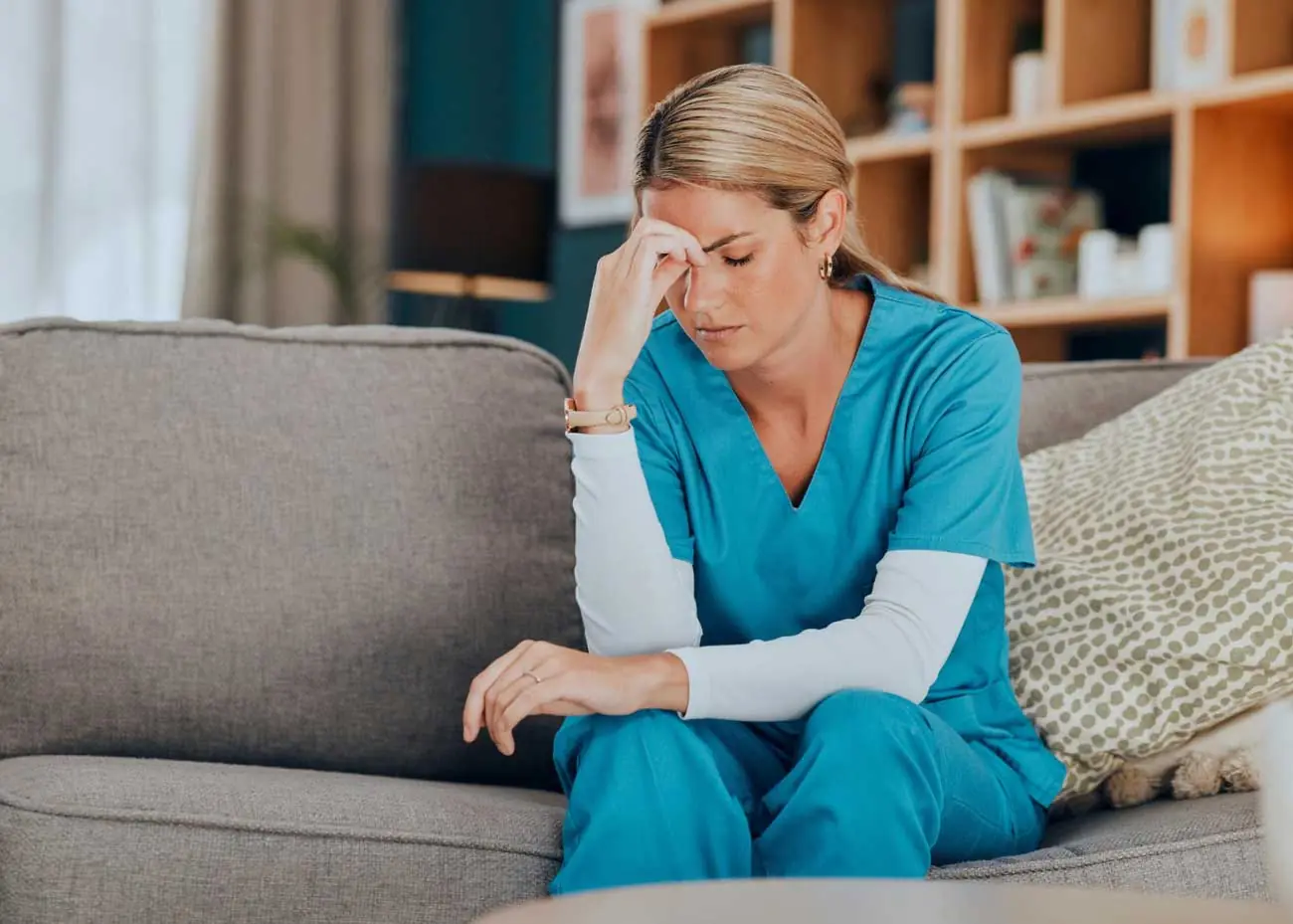 Sindromul de burnout al îngrijitorului: Cum să ai grijă de tine în timp ce ai grijă de alții