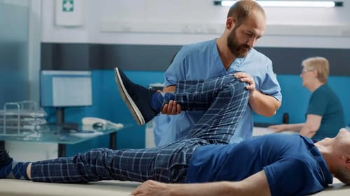 Echilibru mai bun la mers și recuperare mai rapidă cu pat medical adecvat