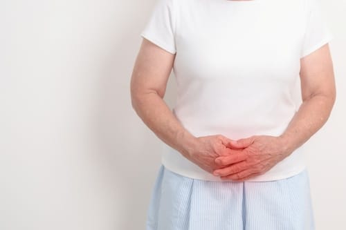 Incontinența urinară la persoanele peste 60 de ani: cum îți păstrezi confortul zilnic?